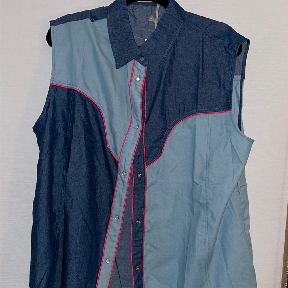 NWT Two-Tone Denim Sleeveless Western Shirt